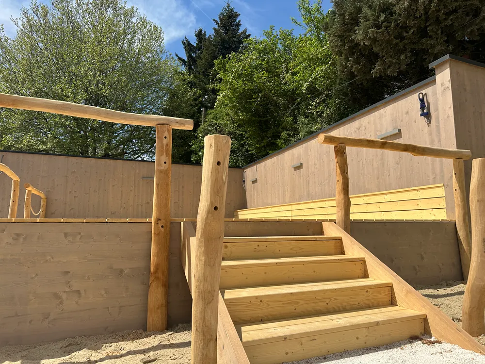 Broooklyn Bay im Bau: Bar-Front auf der Baustelle
